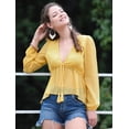 thumbnail image 2 of Top de Gasa Transparente Allegra K con Mangas Largas y Cuello en V Profundo Amarillo S, 2 of 6