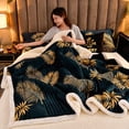 thumbnail image 2 of Manta cálida suave y esponjosa de lana de cordero gruesa para cama, mantas cálidas de terciopelo de leche, manta cómoda para sofá, Otoño e Invierno, 2 of 4