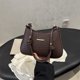 thumbnail image 4 of Bolso de axila de moda y de alto valor para mujer, primavera 2025, nuevo estilo, temperamento, versión coreana, ligero, de lujo, retro, moda, bolso de hombro simple, 4 of 5