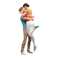 thumbnail image 2 of Figura de pareja besándose pintada a mano Figura de personas en miniatura Figura coleccionable realista Escala 1:18, 2 of 9