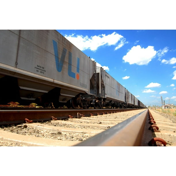 Train Maranhaƒae A A Aƒa Sa A O Logistics 20 Inch By 30 Inch Laminated Poster With Bright Colors And Vivid Imagery Fits Perfectly In Many Attractive Frames Walmart Com Walmart Com