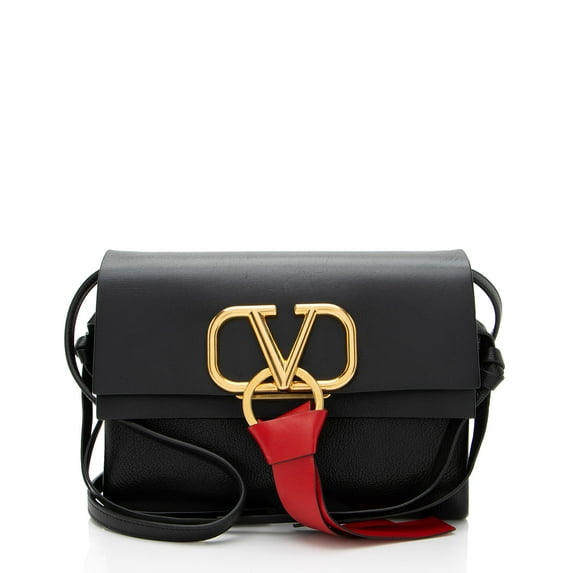 Pre-Owned Valentino Leather Vring Shoulder Bag
