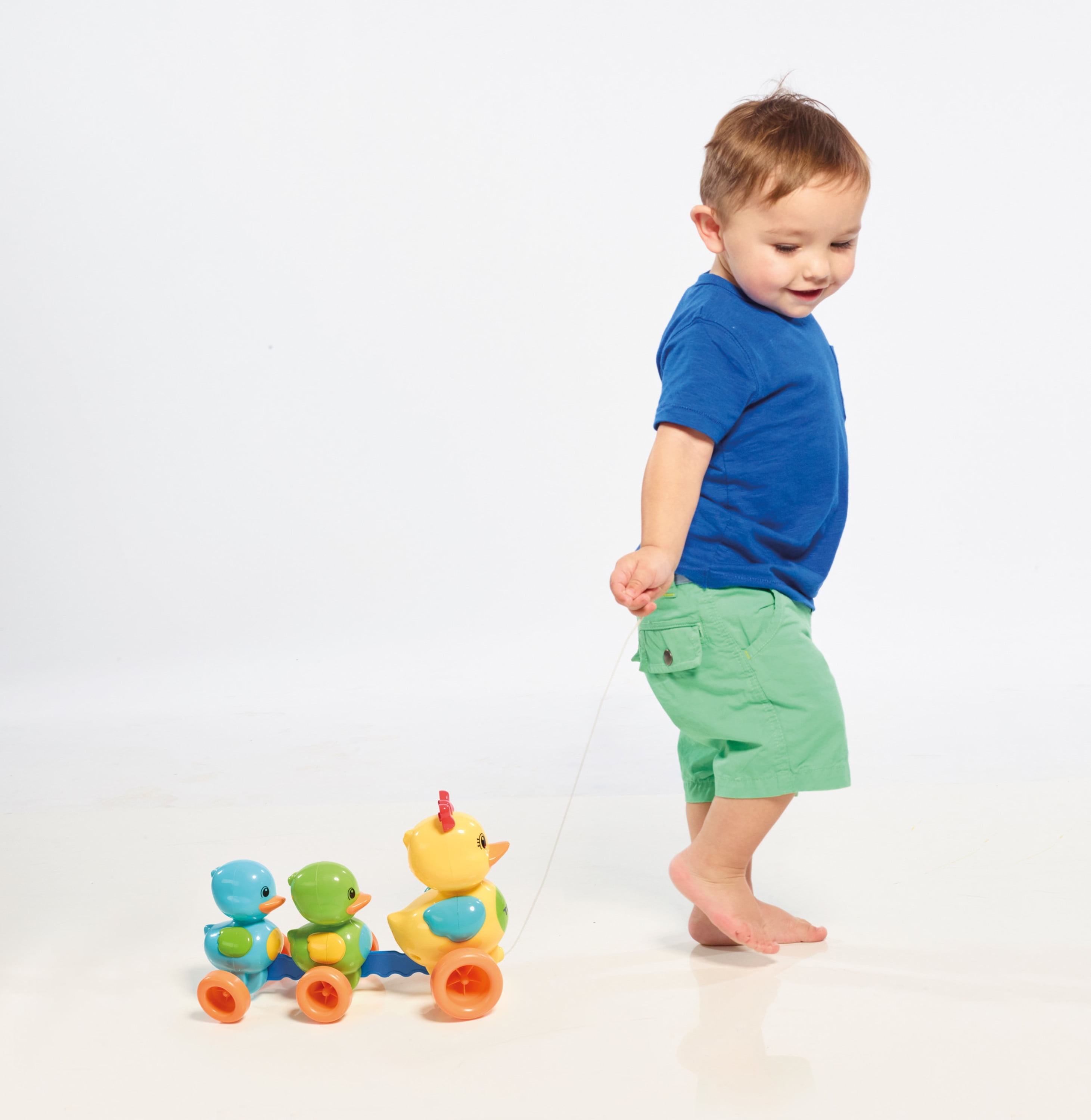 tomy duck pull toy battery change