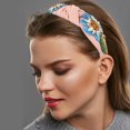 thumbnail image 2 of Bling Rhinestone Diadema Vintage Flores Rhinestone Rosa Franela Diadema de borde ancho para mujer 4.92 "x1.77", 2 of 7