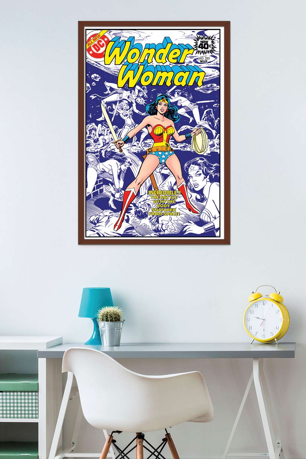 DC Comics - Wonder Woman - Cover Wall Poster, 22.375" x 34", Framed