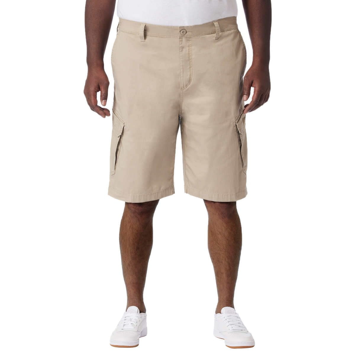 UNIONBAY Men s Oversized Cargo Pockets with Velcro  Closures