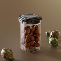 Vacuum Sealed Food Storage Container with One-Button Lid | Airtight Kitchen Jar for Grains, Snacks & Flour | 1300ml Clear PET Plastic Canister | 1-Pack