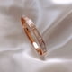 thumbnail image 3 of Moderna pulsera abierta de acero inoxidable en color oro rosa para mujer, 3 of 6