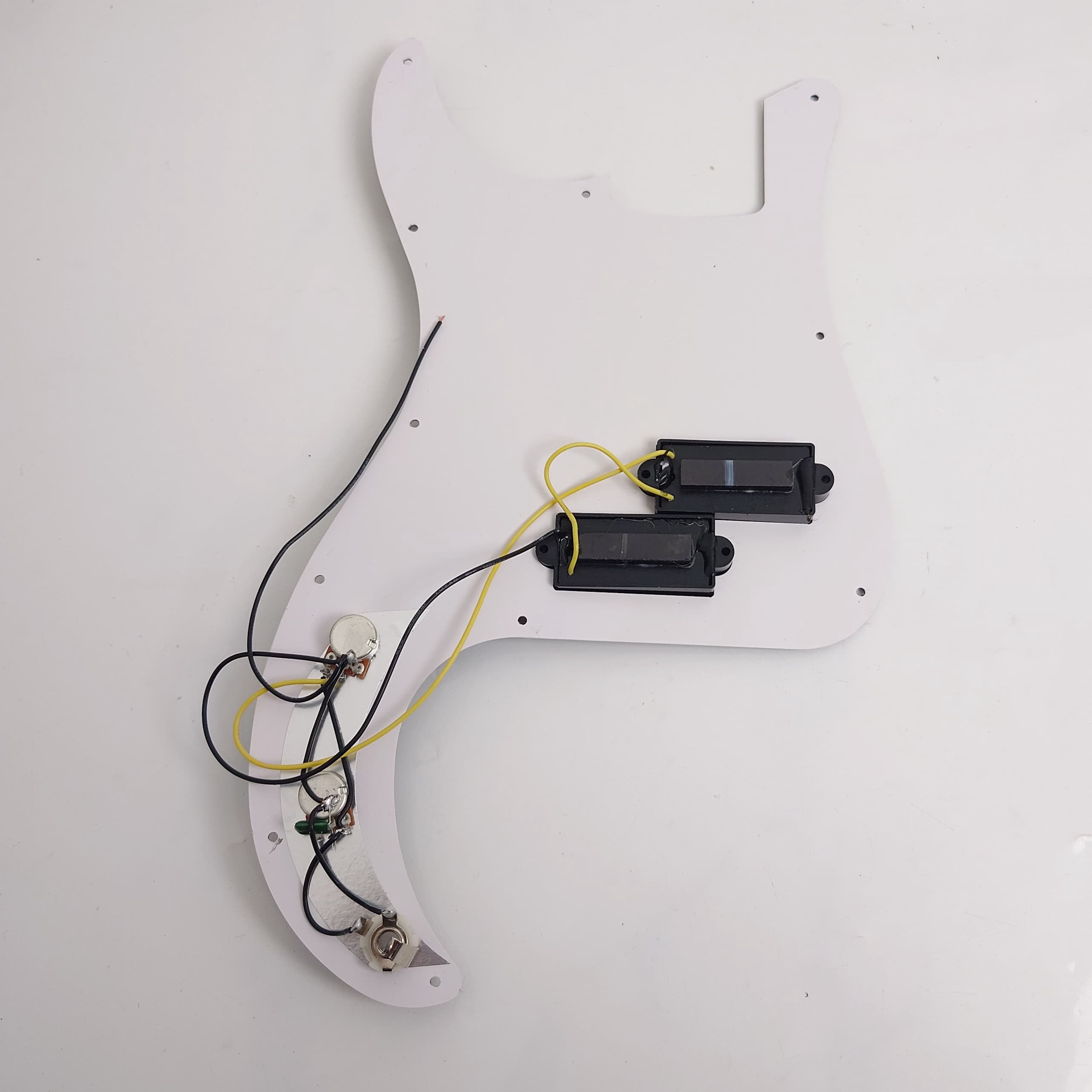 Prewired Loaded Pickguard, with Alnico 5 pickup for 4-Strings PB Bass