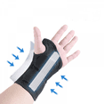 thumbnail image 2 of 2 Pack Infusé Bracelet en Cuivre Vous Aide à Récupérer des Blessures Sportives comme l'Entorse du Poignet et la Tendinite (Large), 2 of 4