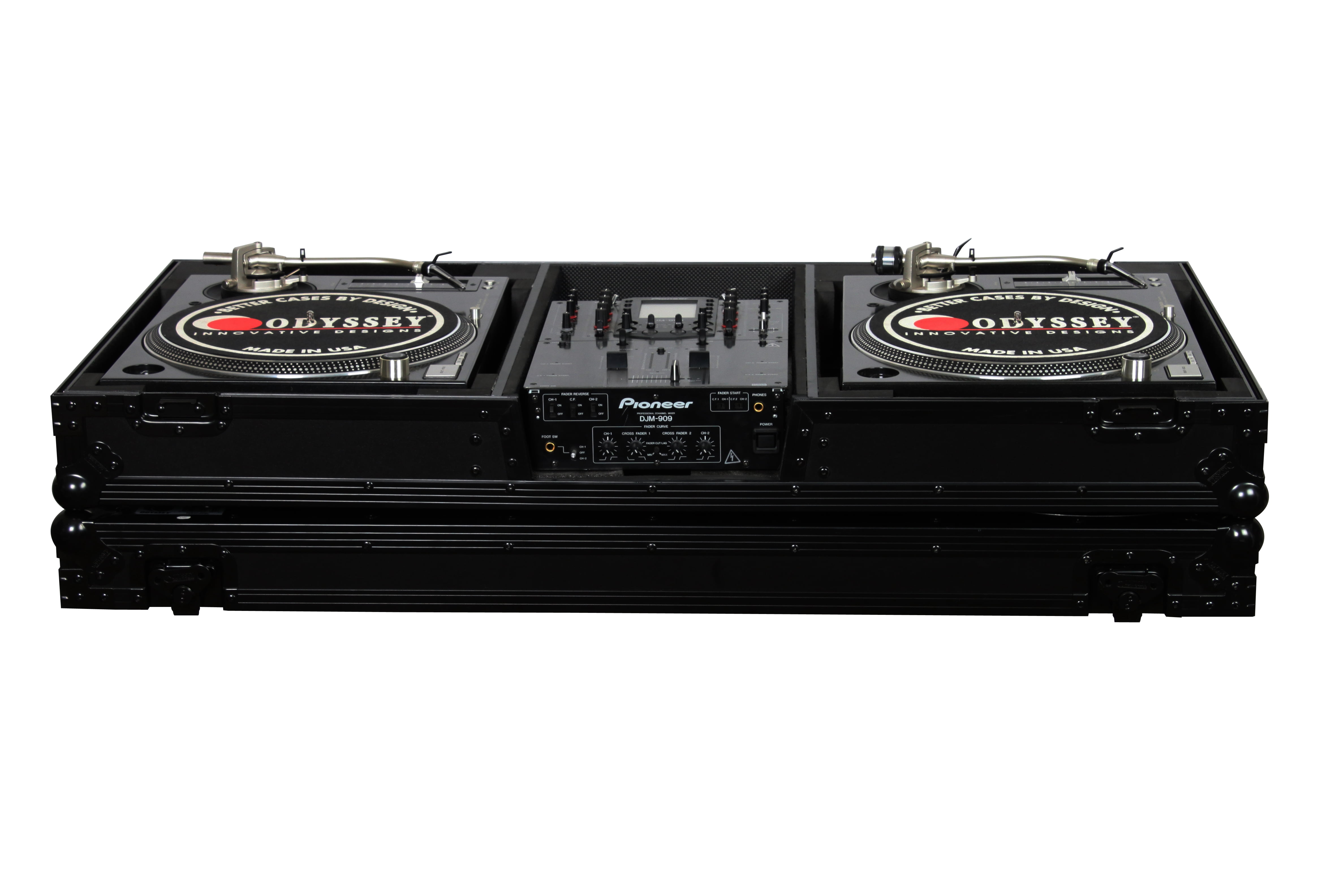 BLACK LABEL DJ COFFIN W/WHLS FOR 2 TURNTABLES IN BATTLE POSITION & A 10" FORMAT DJ MIXER
