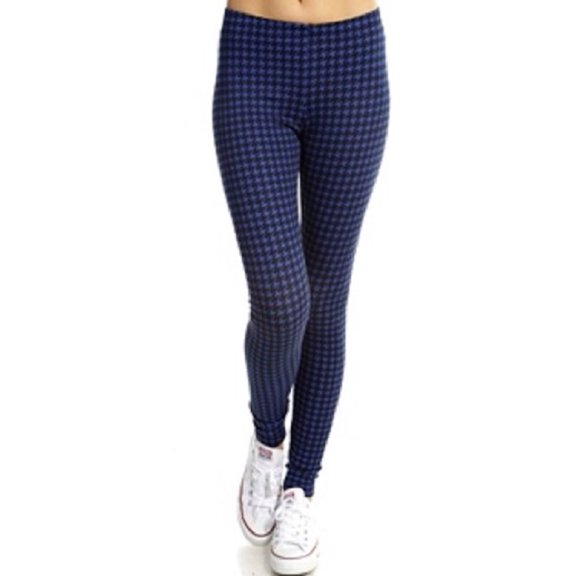 2Chique Boutique Women's Black and Blue Hounds tooth Print Leggings (large)