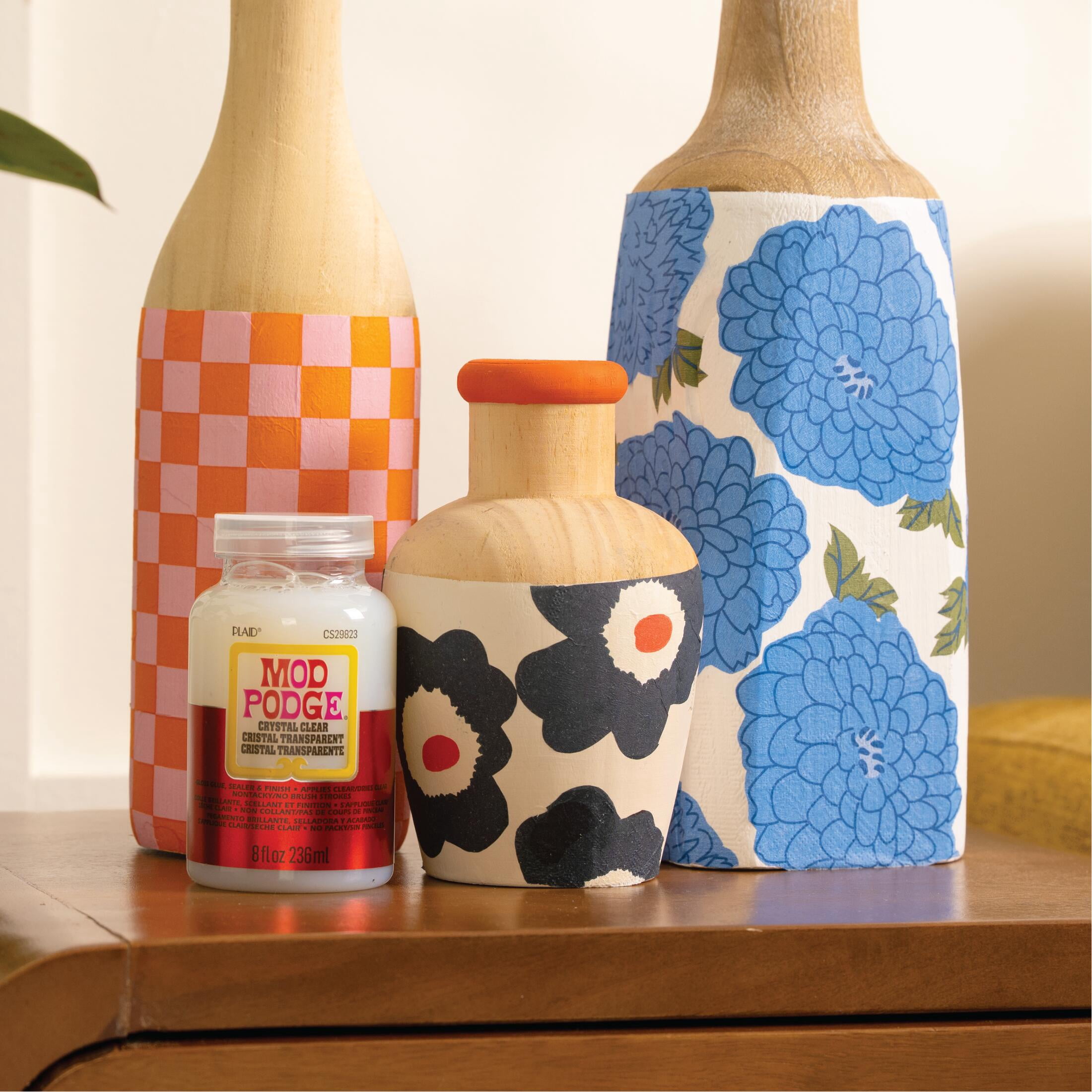 Mod Podge Crystal Clear Glue, Sealer, and Finish, Gloss Finish, 8 fl oz