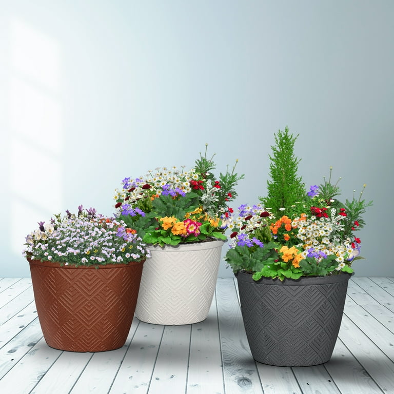 Outsunny 28 Tall Plastic Flower Pot, Set of 3, Large Outdoor & Indoor