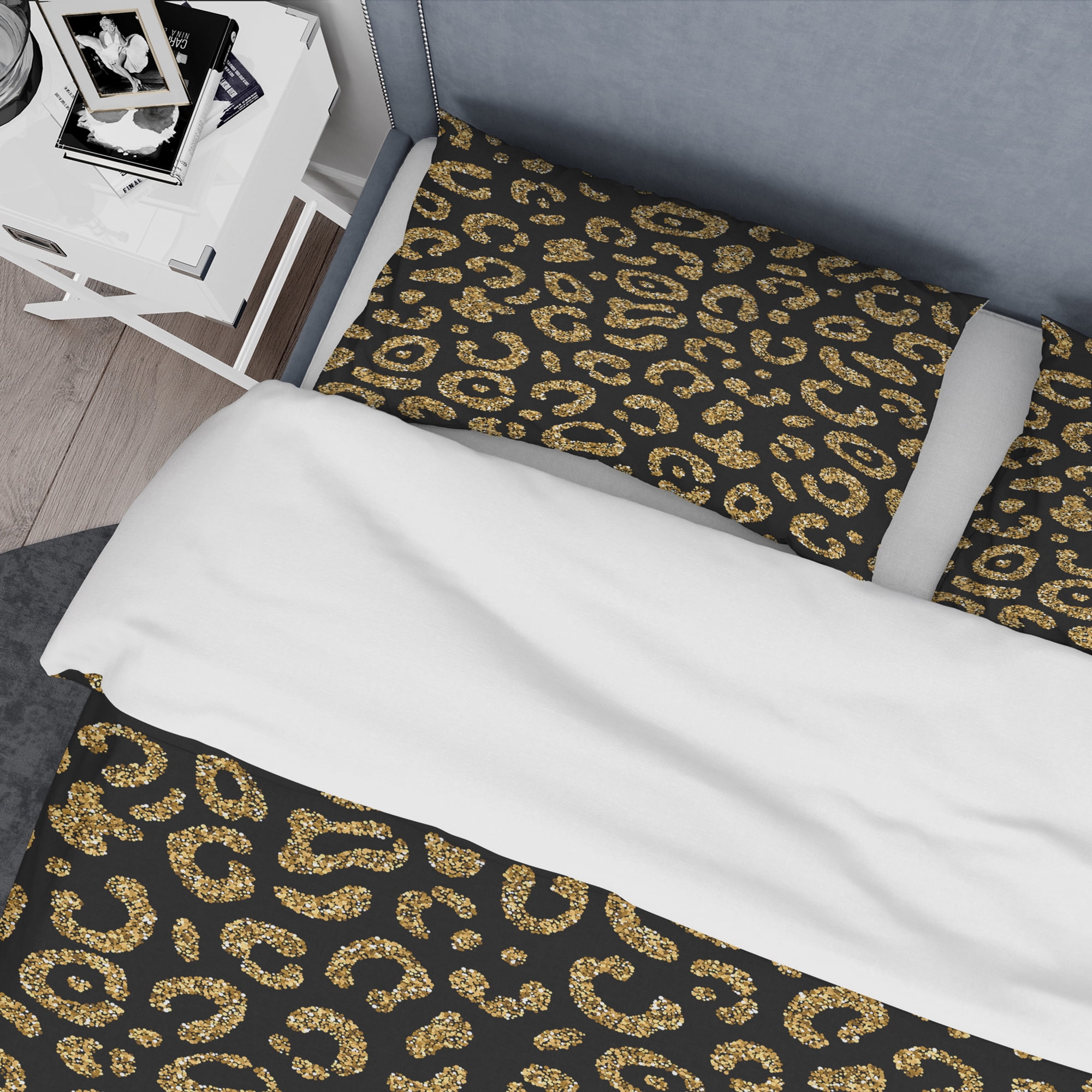 Designart 'Golden Leopard Fur' Mid-Century Modern Duvet Cover Set