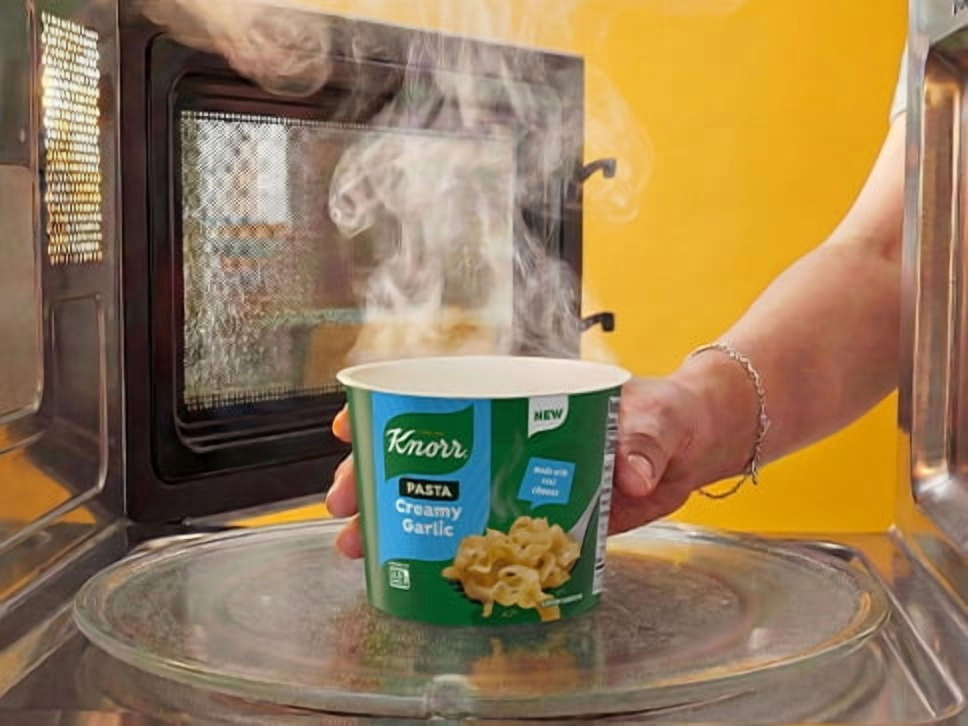 Knorr Sides Creamy Garlic Pasta Cups, Made With Real Cheese, 1.7 oz