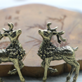 thumbnail image 5 of Par de ciervos sika de cobre macizo, pequeños adornos de joyería, artesanías de Feng Shui de la fortuna en la carretera, adornos de ciervo de cobre puro hechos a mano, 5 of 5