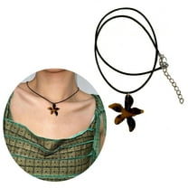 AOOOWER Leaf Adjustable Collar Choker Necklaces Punk Leathers Clavicle Chain for Women