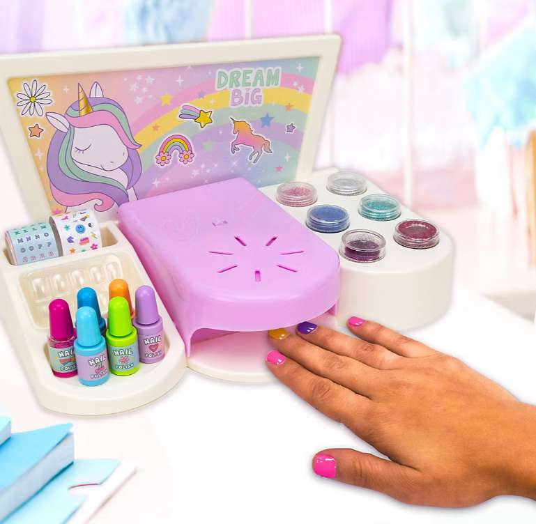 Mine2Design Sparkle & Style Nail Spa Kit