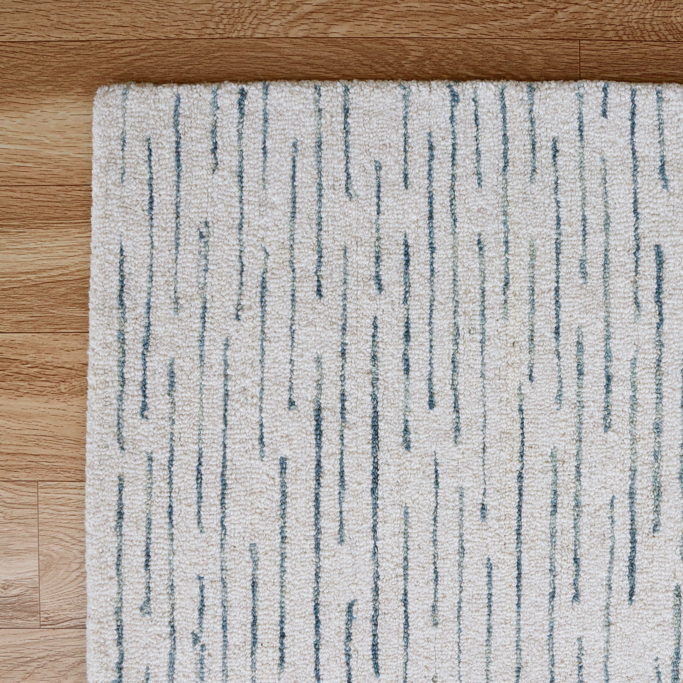LR Home Bella Serene Ivory/Blue Modern Striped Wool Area Rug, 9' x 12'