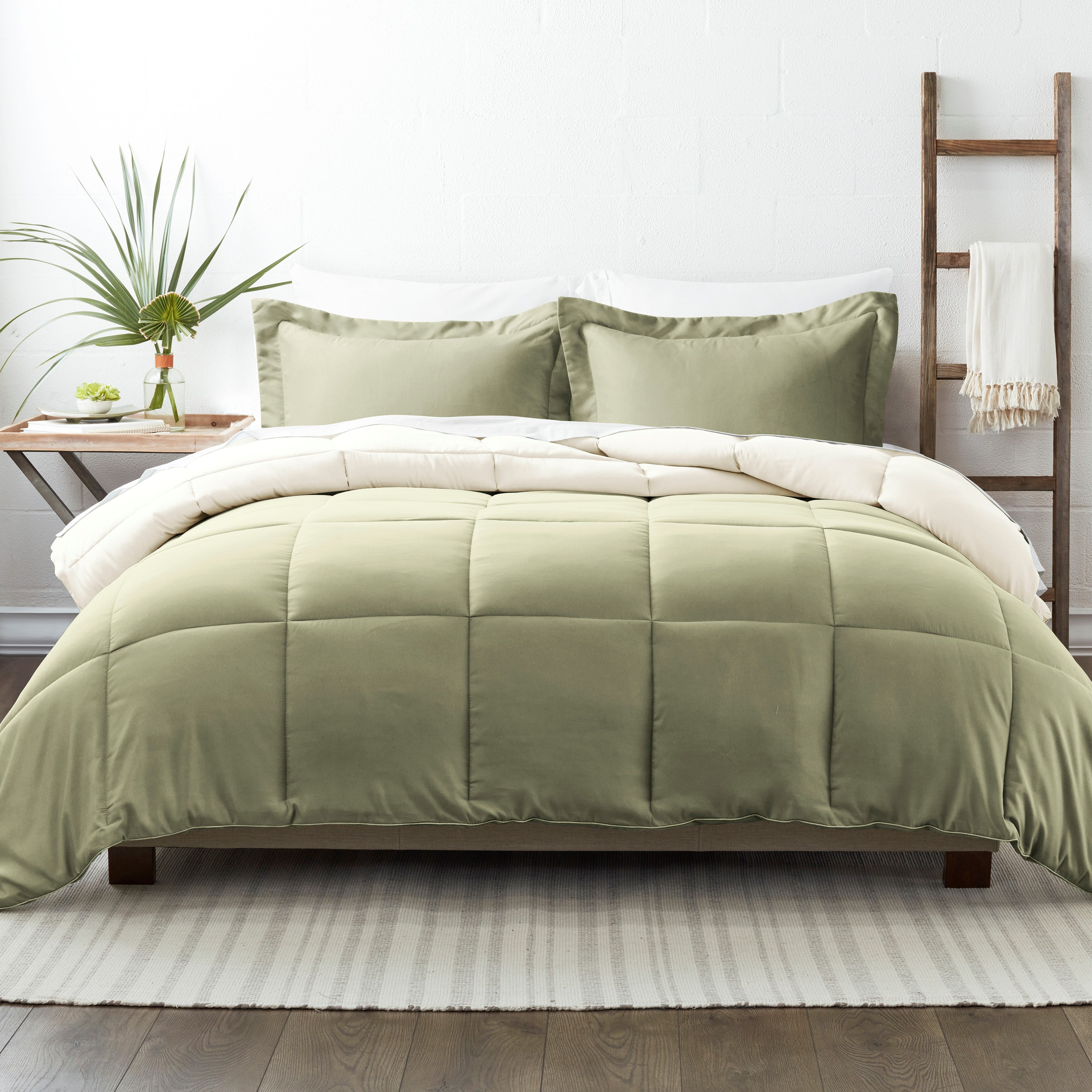 3-Piece Reversible Comforter Set 