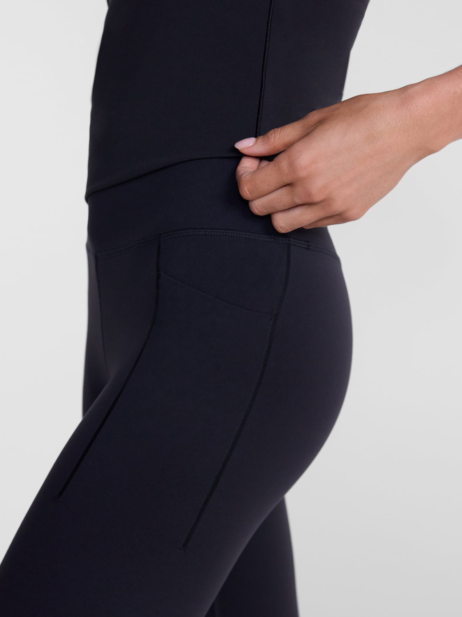 Avia Women's and Women's Plus SoftSculpt High Rise Capri Leggings, Sizes XS-4X