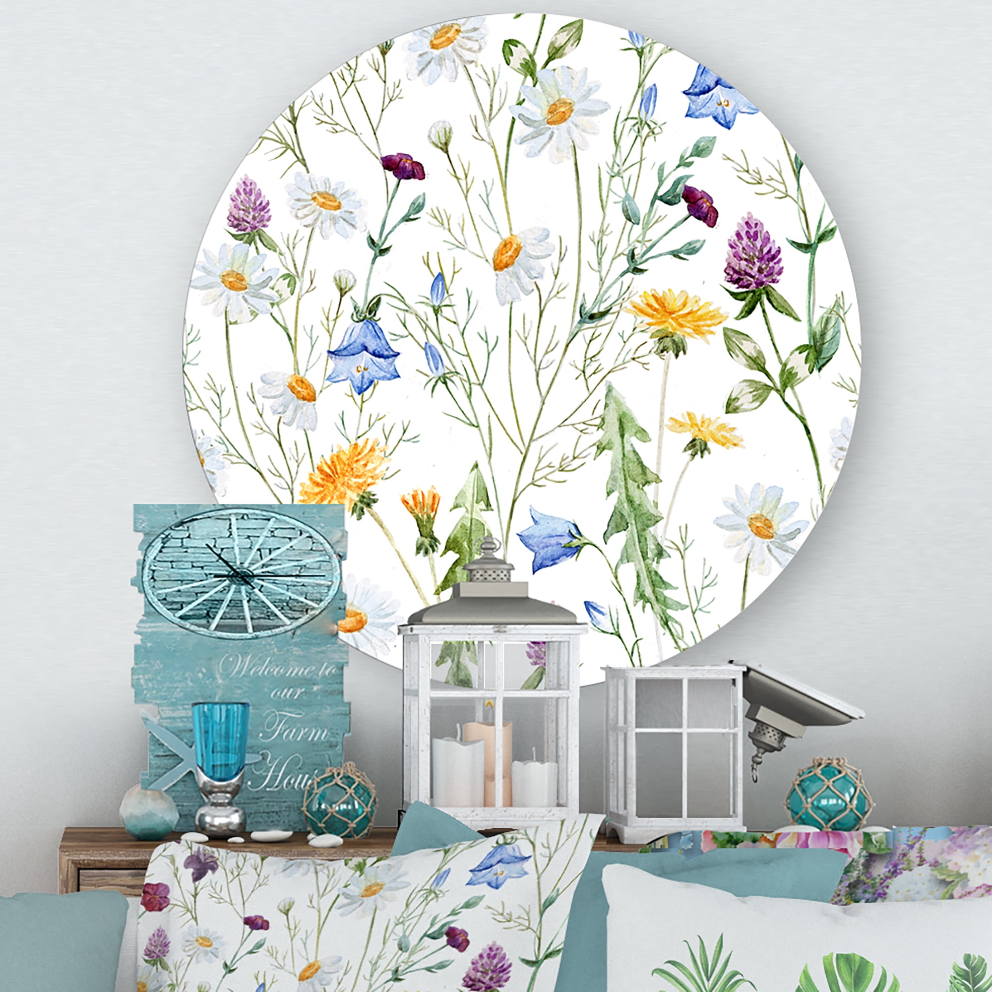 Designart 'Wildflowers Clover Bell and Chamomile III' Traditional Circle Metal Wall Art 11x11 - Disc of 11