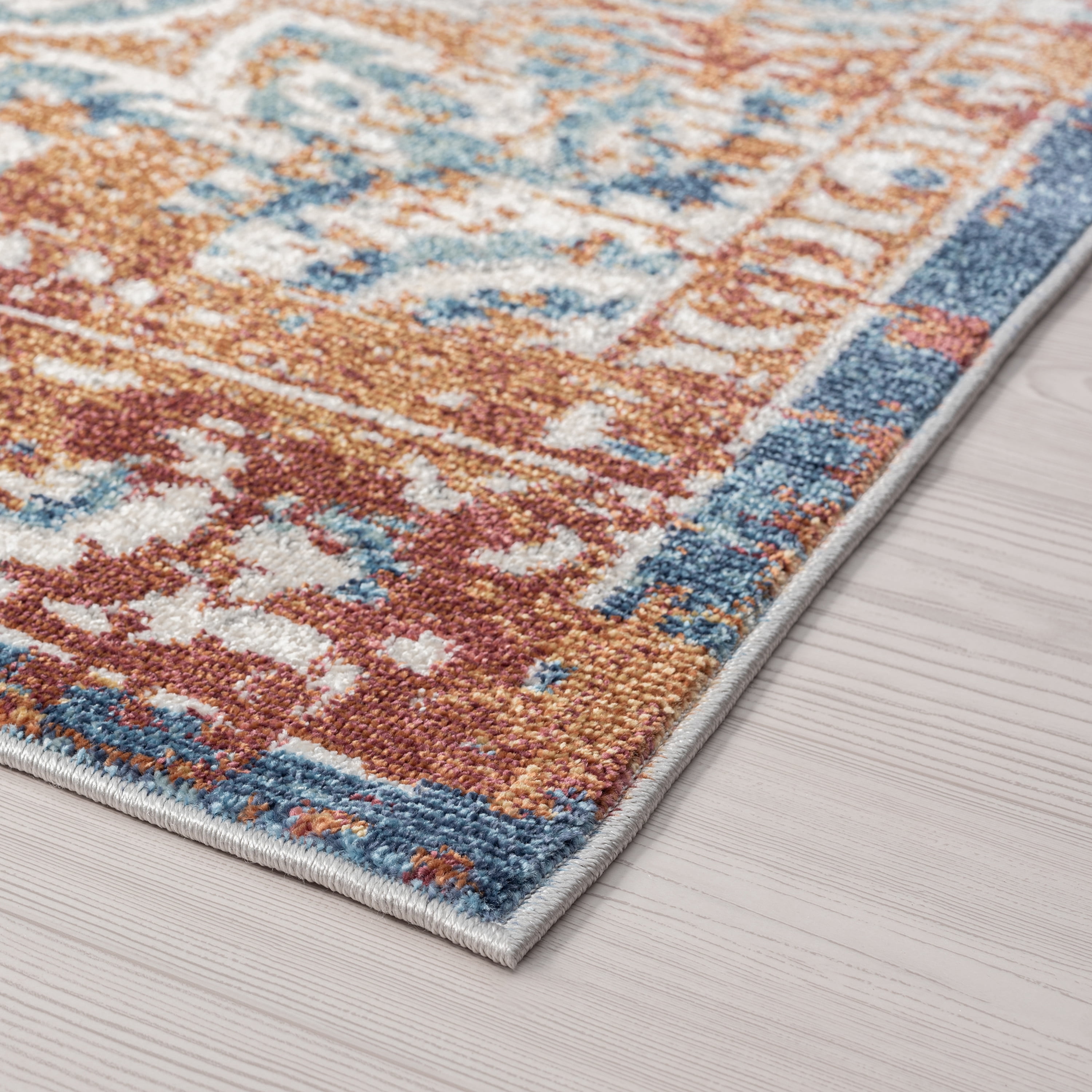 Transitional 2x3 Area Rug (2' x 3'4'') Oriental Navy, Gold Indoor Scatter Easy to Clean