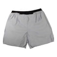 thumbnail image 2 of Bermuda Umbro para Hombre Elástico Jareta y Bolsas Reflectiva Gris Talla M, 2 of 4
