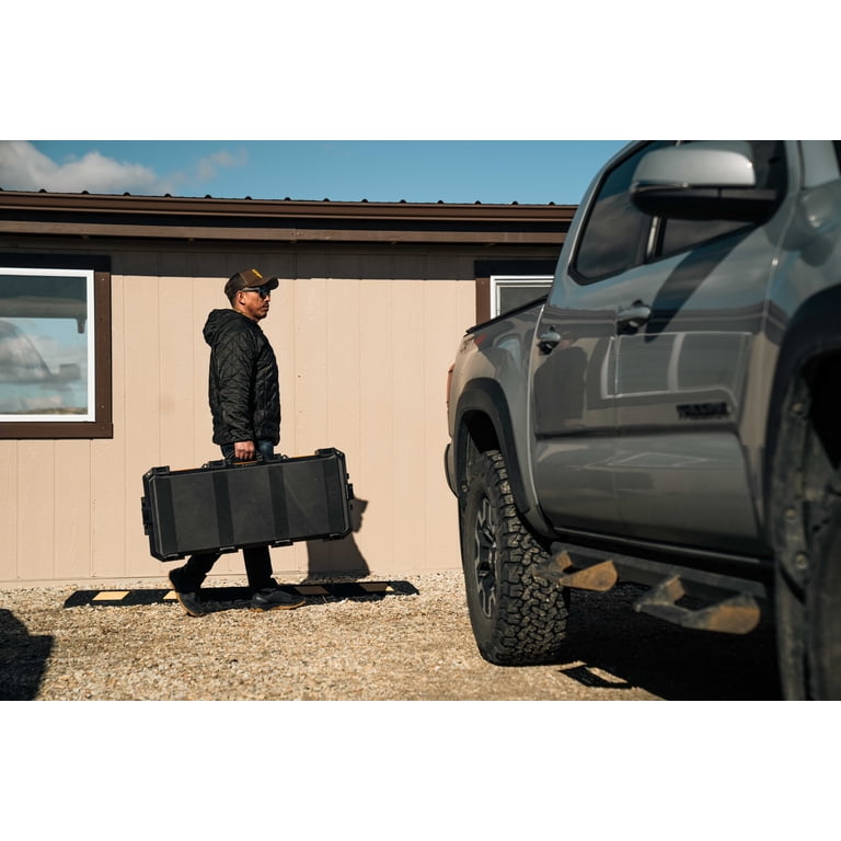 Pelican Vault V700 Waterproof Large Hard Gun Case with Protective