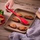 thumbnail image 4 of Juego de utensilios de cocina de silicona roja, antiadherentes y duraderos, colección de 10 piezas, 4 of 5