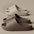 thumbnail image 2 of Zapatos informales de diseño innovador para hombre, Zapatillas de casa ligeras de suela blanda EVA, chanclas de marca exclusivas de alta calidad, en stock, 2 of 6