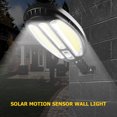 thumbnail image 2 of Farola solar COB Sensor de cuerpo humano exterior Luz de montaje en pared (8288A), 2 of 9