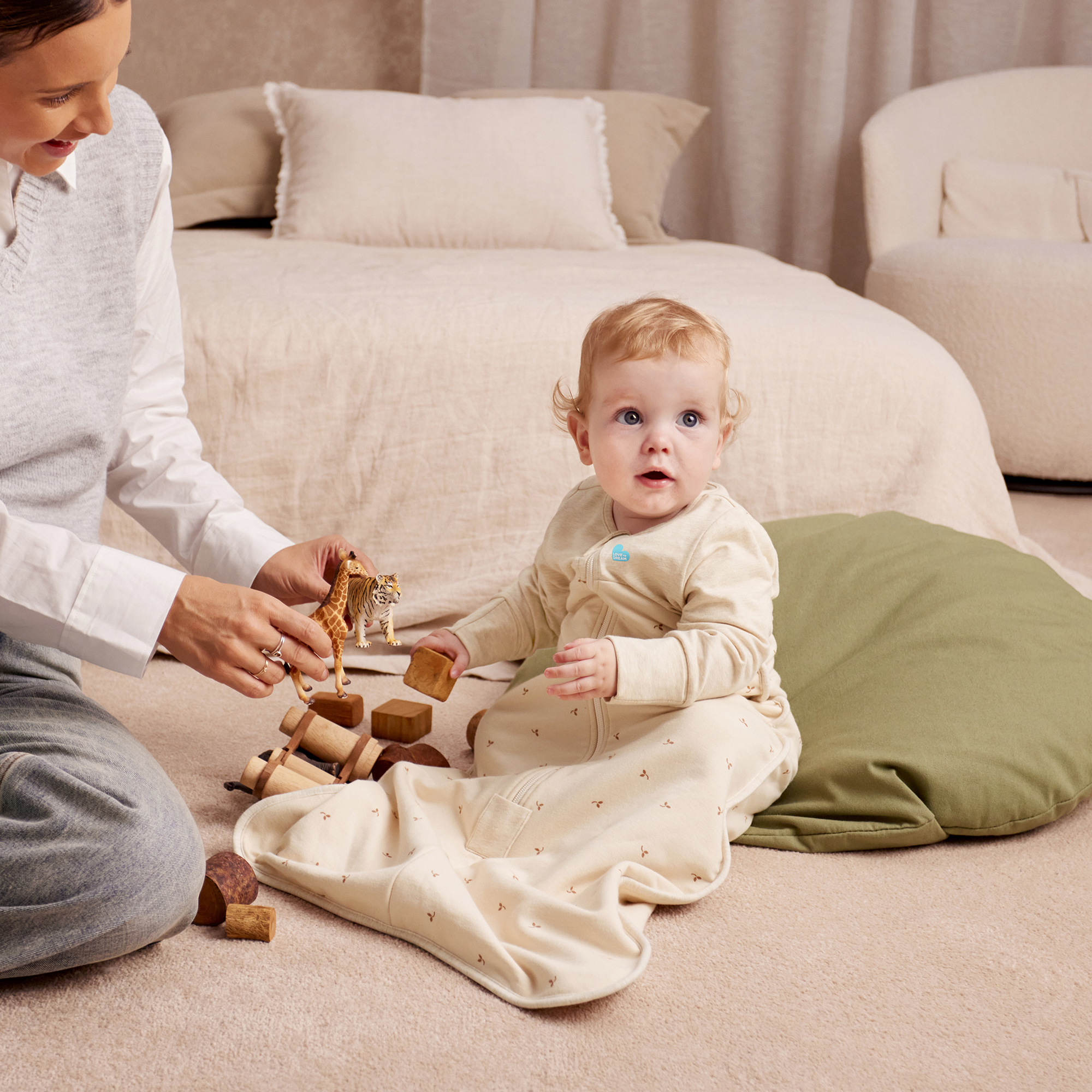 Love to Dream Long Sleeve Sleep Bag Wearable Blanket Organic Cotton Fleece 1.5 TOG, 6-18M Oat Twigs