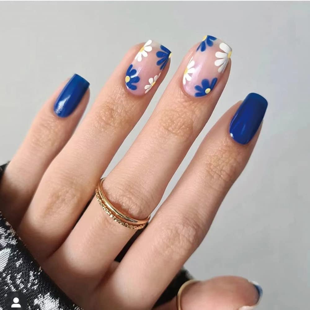 Flower Press on Nails Short Fake Nails Acrylic French Nail Tips Blue