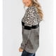 thumbnail image 3 of Sudadera con capucha y estampado de leopardo con bolsillos y manga larga con detalle de puntada teñida para mujer, ideal para el hogar, viajes y la oficina, color gris, talla L, 3 of 6