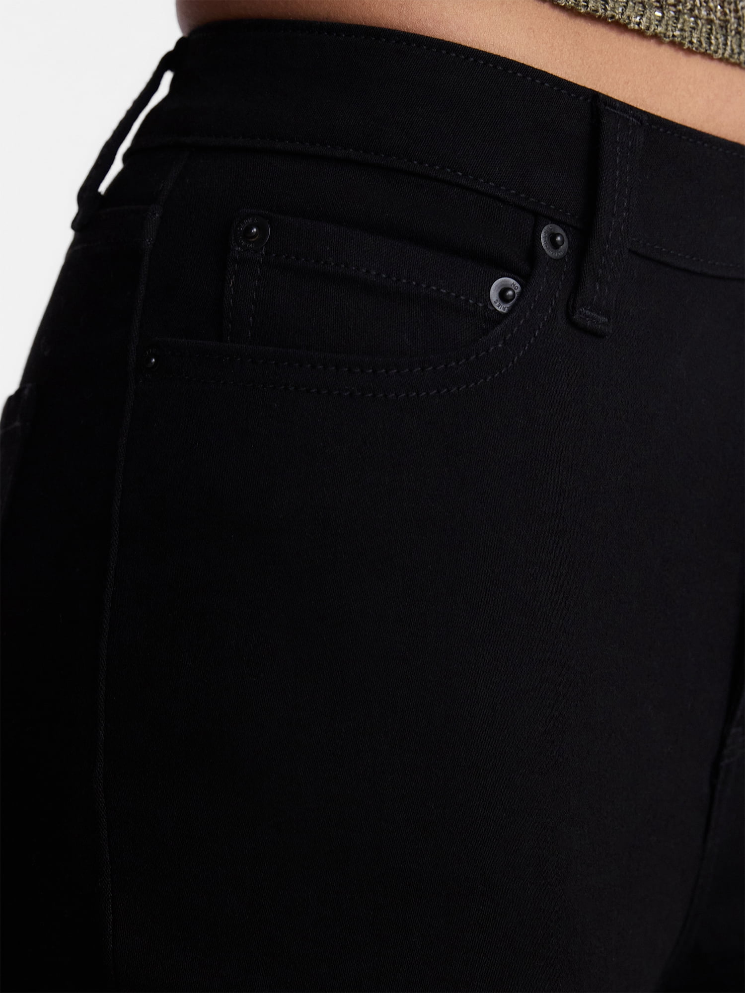 No Boundaries Women's Mid Rise Bootcut Jean, 32" Inseam, Sizes 00-20
