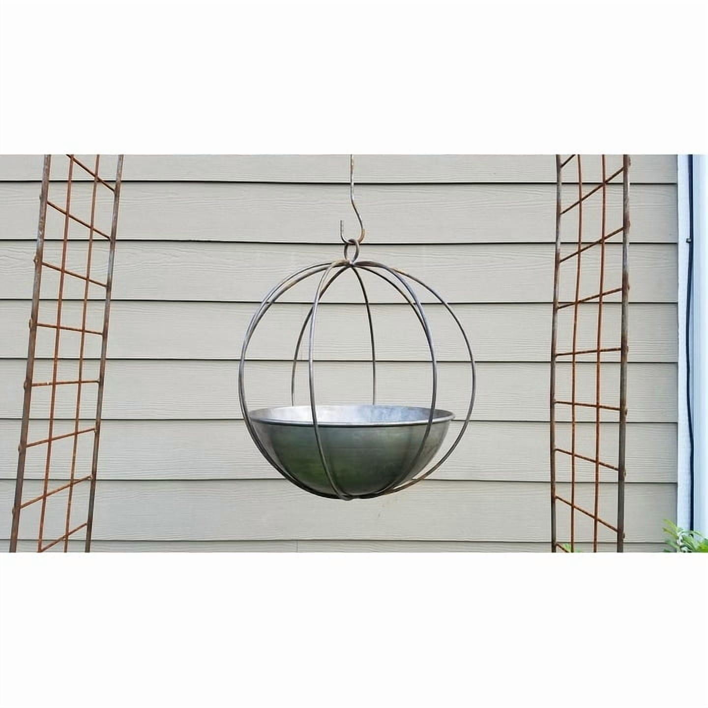 Find Your Passage LLC Large Hanging Globe-shaped Handmade Metal Planter with 10-inch Hook Grey