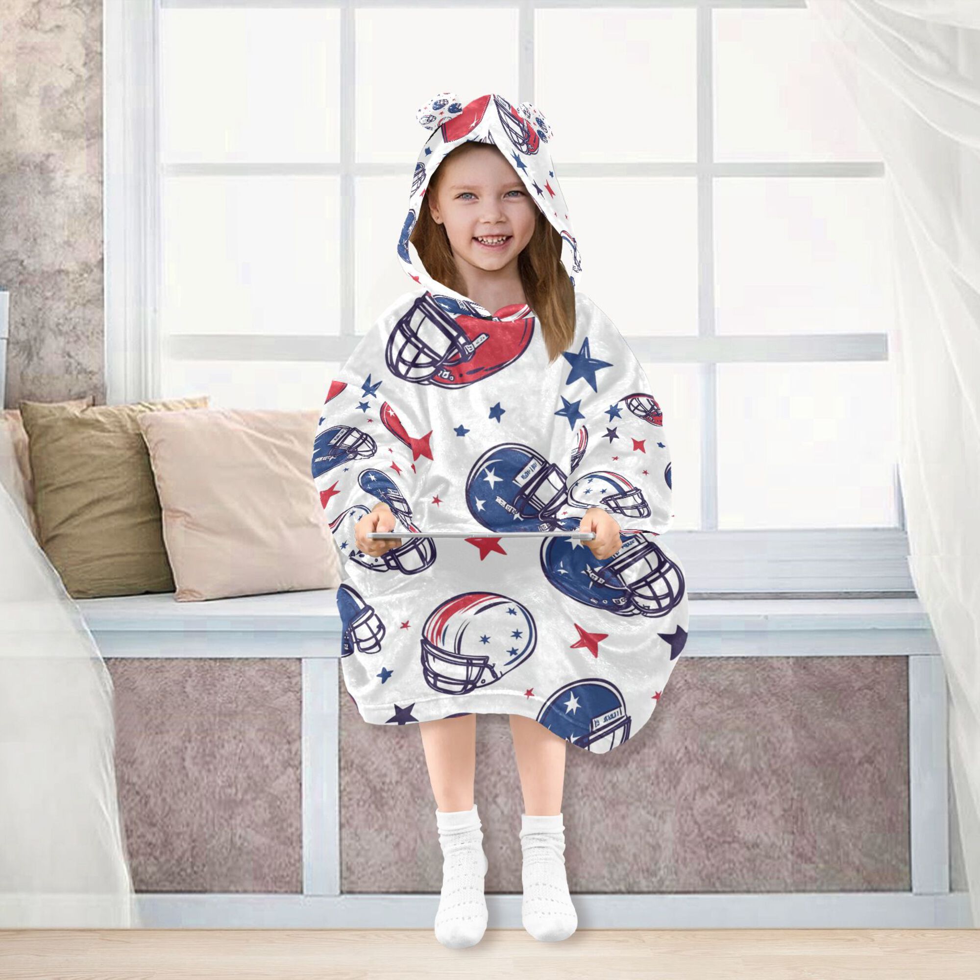 FORMRS Wearable Blanket Hoodie with Sleeves for Kids Cozy Flannel Sweatshirt, Cartoon American Football Helmets