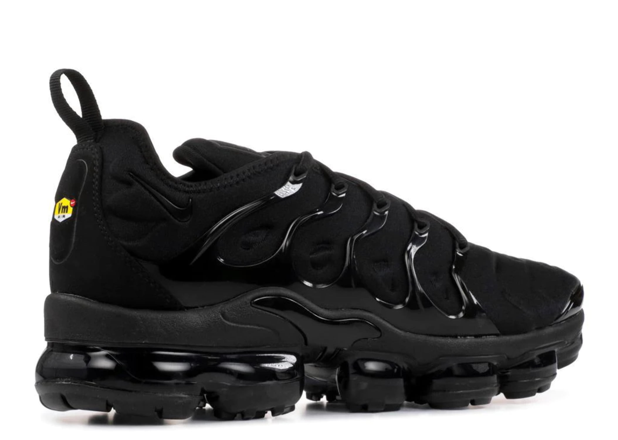 Nike air vapormax plus black footlocker hot sale