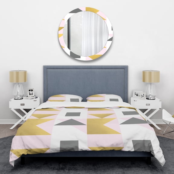 Designart 'Triangular Gold Design' Mid-Century Modern Duvet Cover Set