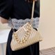thumbnail image 4 of Bolsa Triángulo plisado de mano femenino moda axila casual para banquete de noche JShteea Para Estrenar, 4 of 7