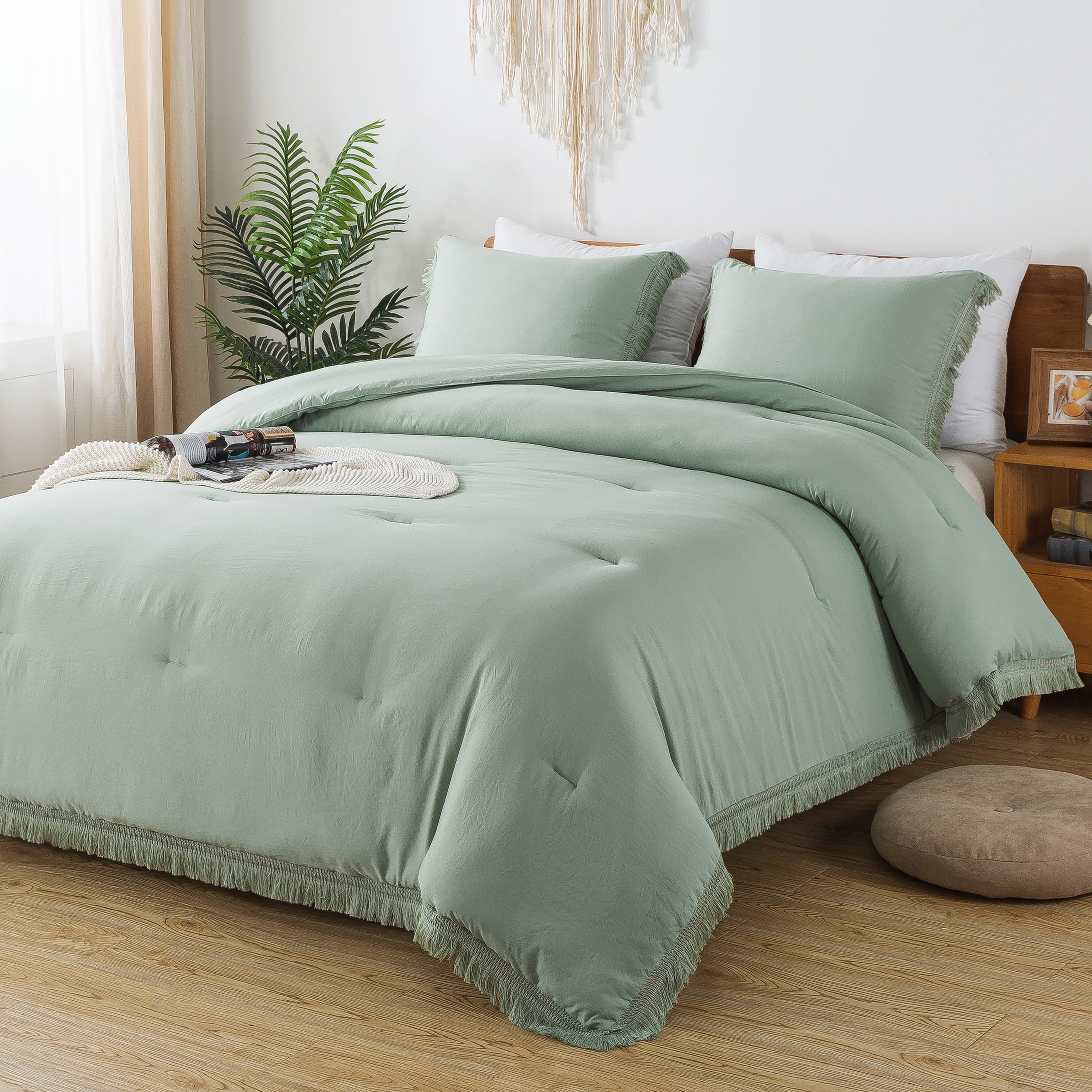 Andency Sage Green Comforter Sets for King Bed, 3 Pieces Soft Cozy Fluffy King Size Bedding Comforter Sets, Boho Tassel All Season Lightweight Down Alternative Bed Set