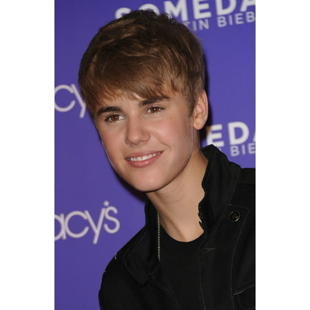 Justin Bieber At In-Store Appearance For Justin Bieber Someday Fragrance Launch MacyS Herald Square Department Store New York Ny June 23 2011 Photo By Kristin CallahanEverett Collection Celebrity