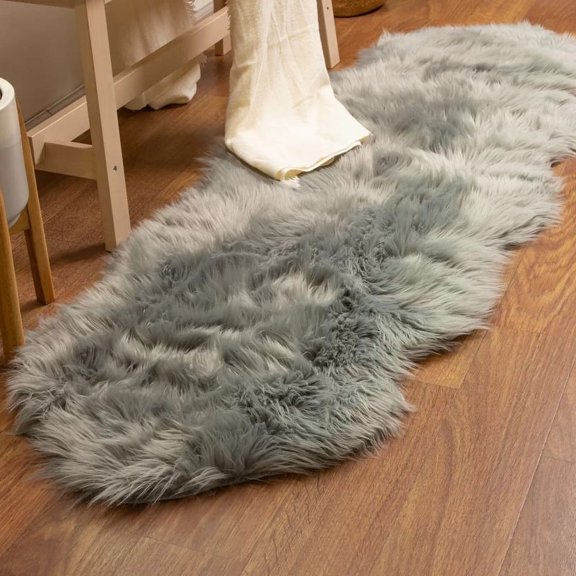 iLieber Sheepskin Soft Fluffy Fur 2x6 Gray Area Rug, Fuzzy Rug Washable Faux Fur Rug for Living Room Nursery Playroom Rectangle