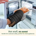 thumbnail image 2 of Cuisinart Horizon Mini Oven Mitts – 5.5” x 8”, Non-Slip Printed Silicone Palm (Jet Black), 2 of 7