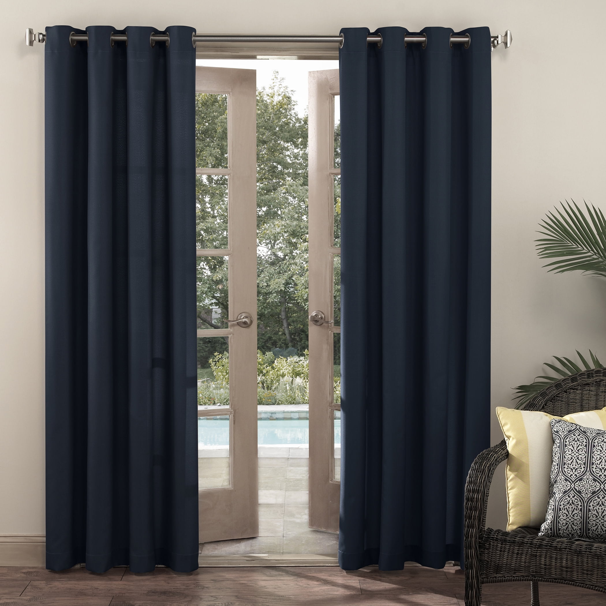 Sun Zero Sailor Indoor/Outdoor Uv Protectant Room Darkening Grommet Curtain Panel