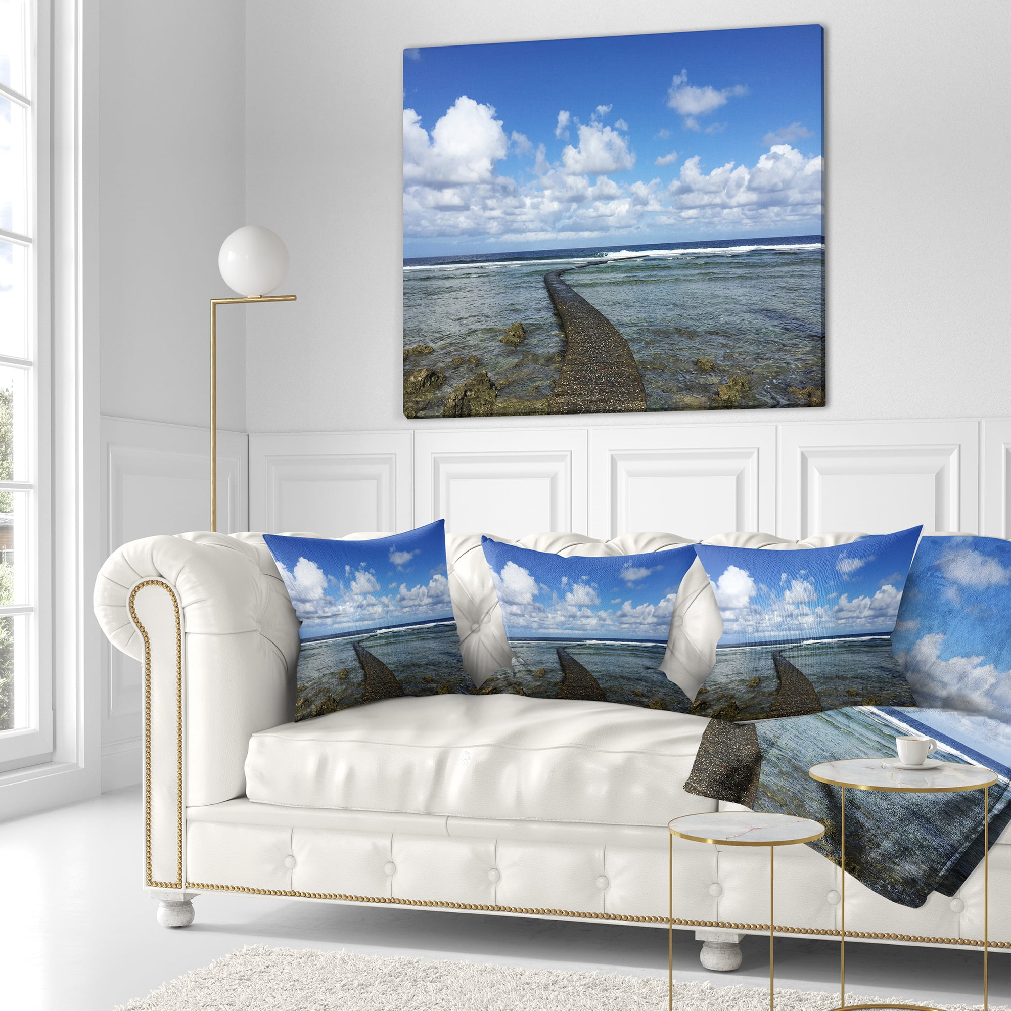 Designart Rocky Coast along Pacific Ocean - Seashore Throw Pillow - 18x18