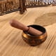 thumbnail image 4 of Yoga Bowl ANGGREK Cuenco Tibetano Cuerpo de Cobre Martillo de Madera 4 cm Altura 8 cm Diámetro Interior, 4 of 8
