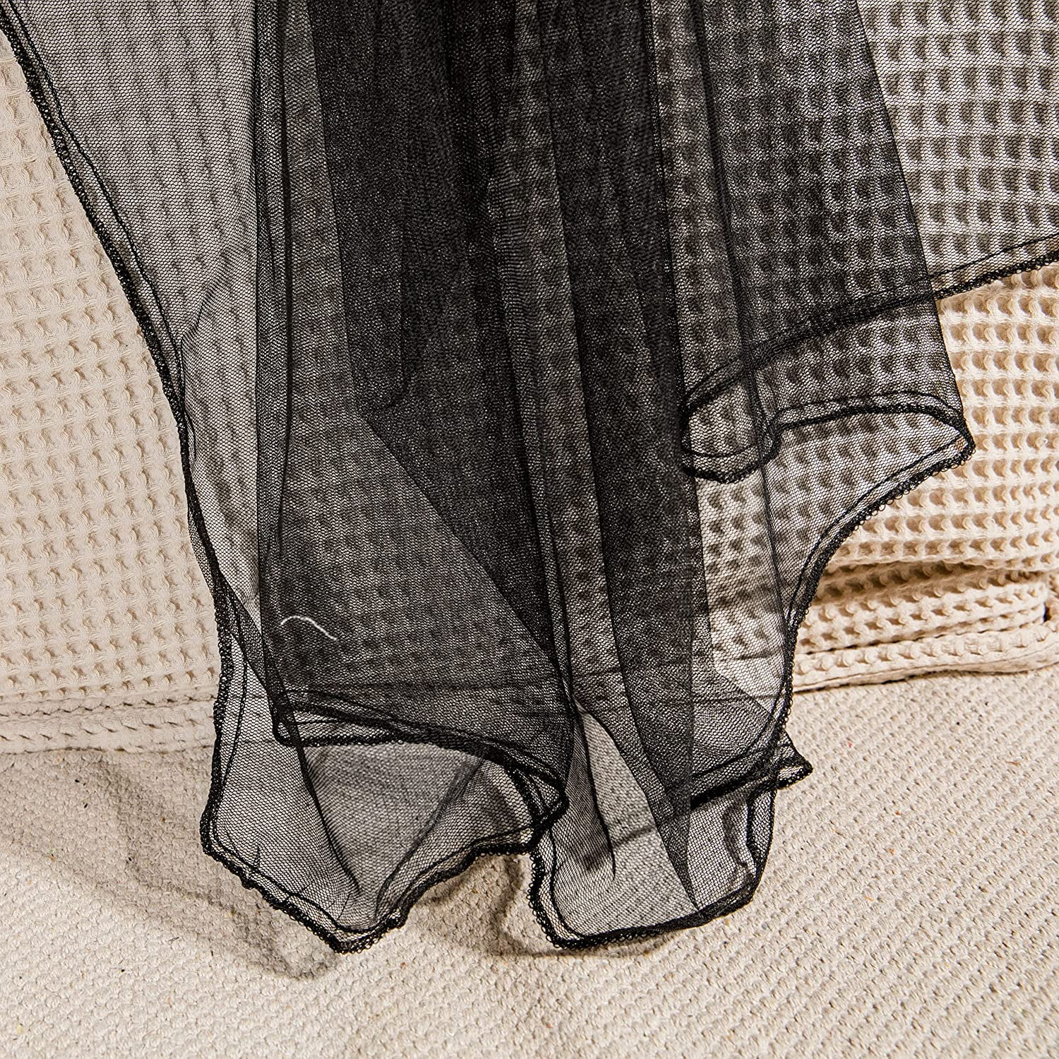 CAILDANL Mosquito Net for Single to King-Sized Beds – 2 Side Openings & 6 Hanging Loops – Decorative Rectangular Shape for Home & Travel – Bed Canopy Hanging Kit &